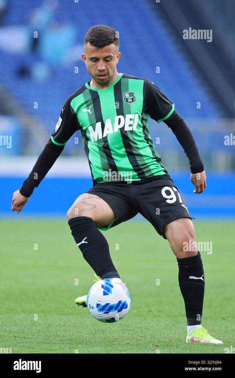 matheus henrique feet 4