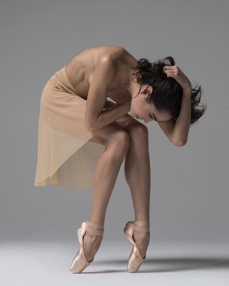 mathilde froustey feet 4