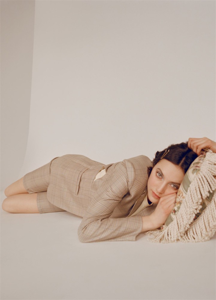 matilda lowther feet 6