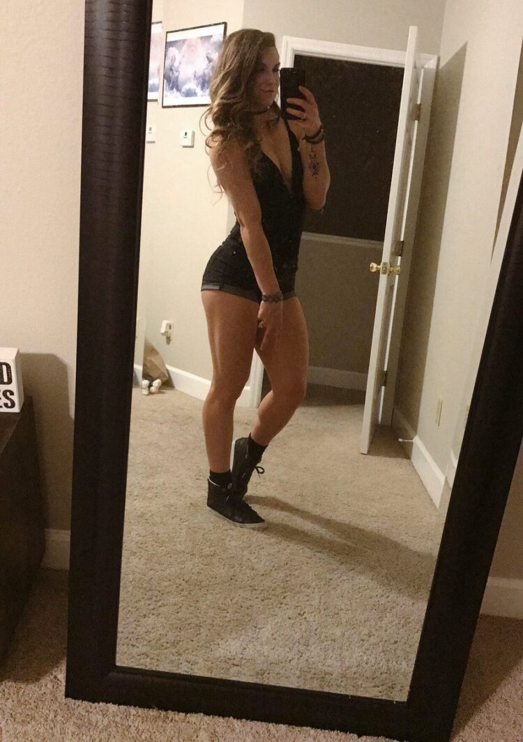 mattie rogers feet 4