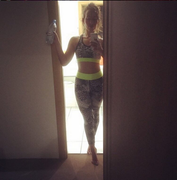 maude harcheb feet 2