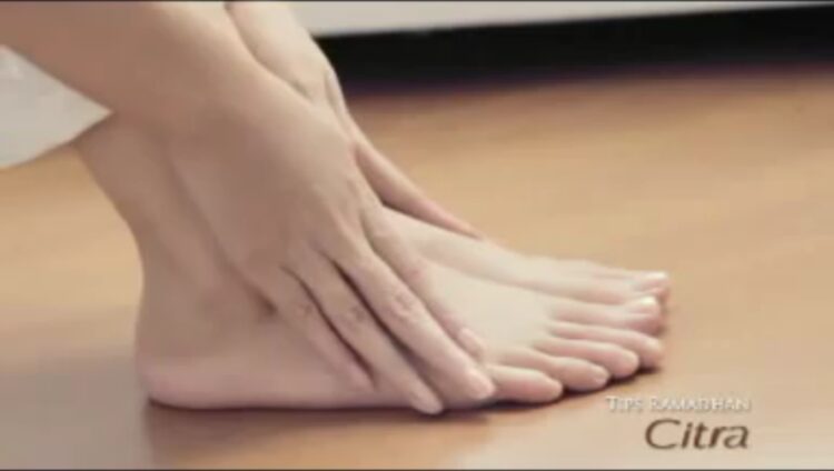 maudy koesneadi feet