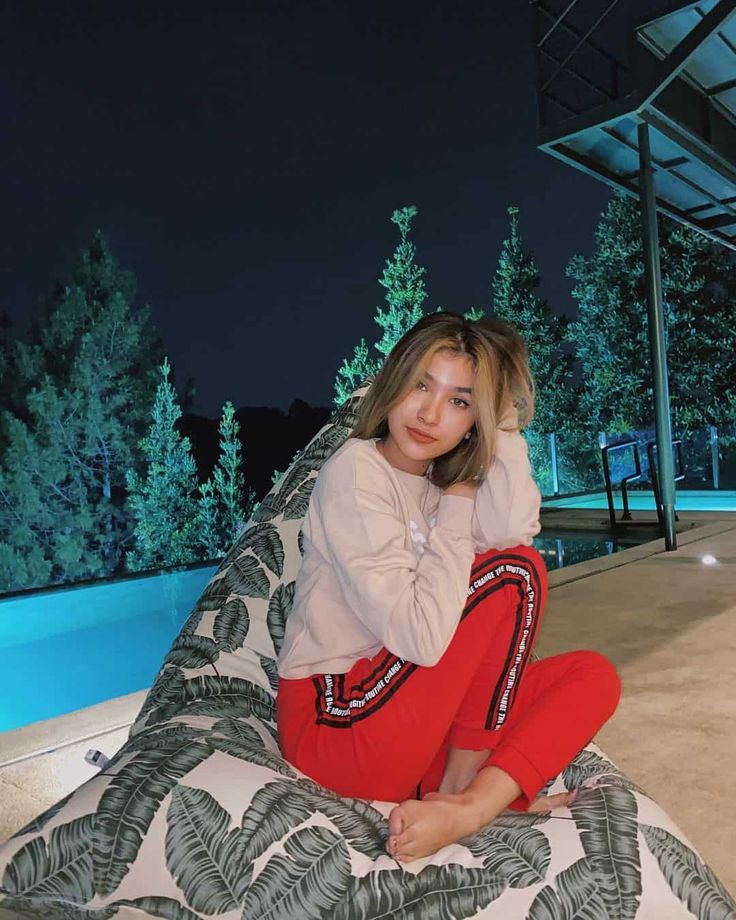 maureen daryanani feet 2