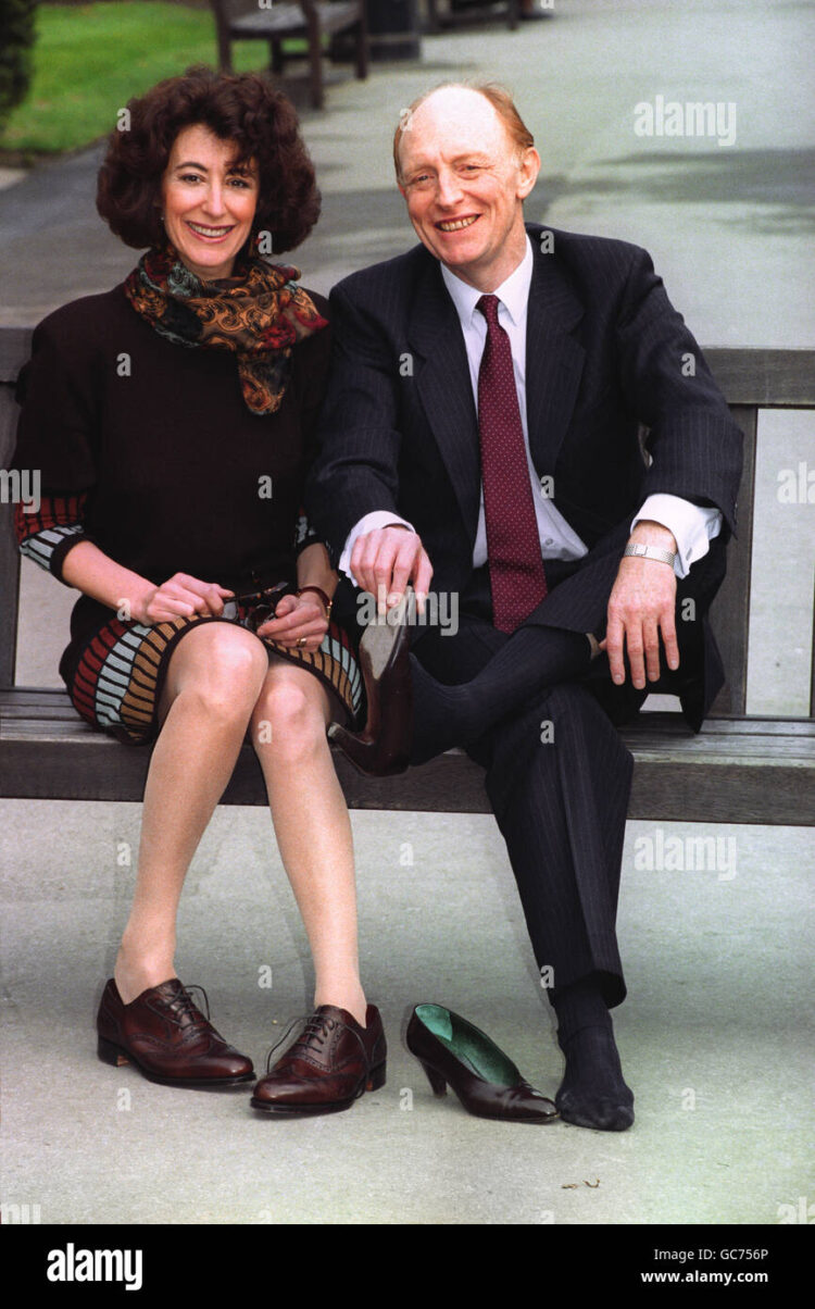 maureen lipman feet 4