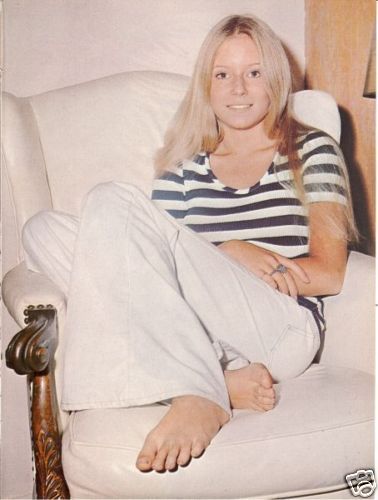 maureen mccormick feet 2