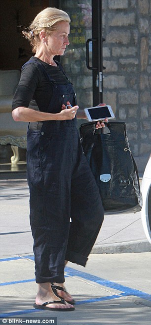 maureen mccormick feet 5