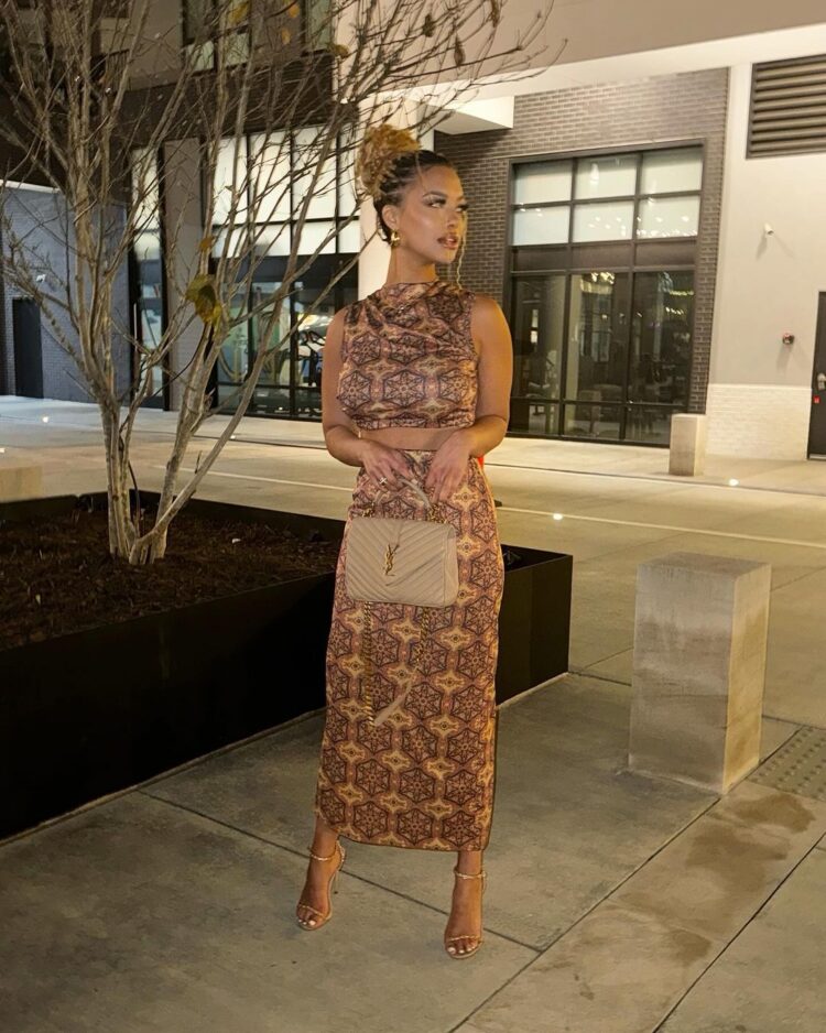 maurissa gunn feet 6