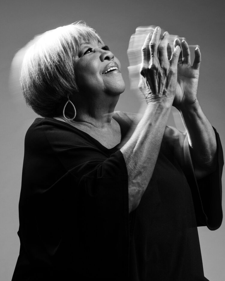 mavis staples feet 2