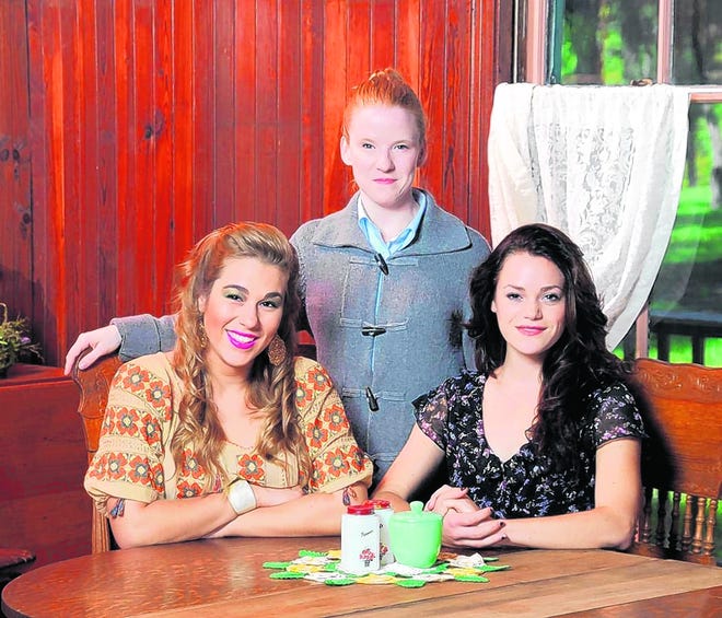 maxey whitehead feet 4