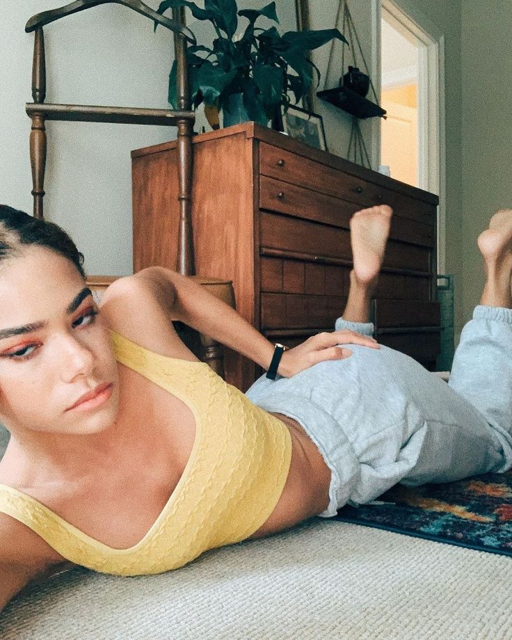 maxine miller feet 6