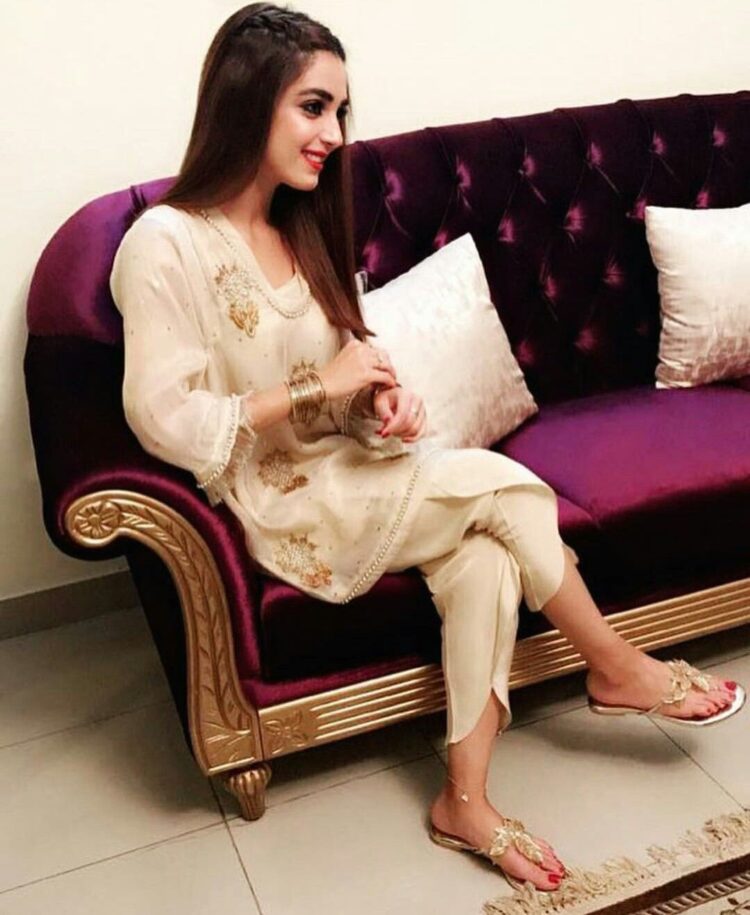 maya ali feet 2