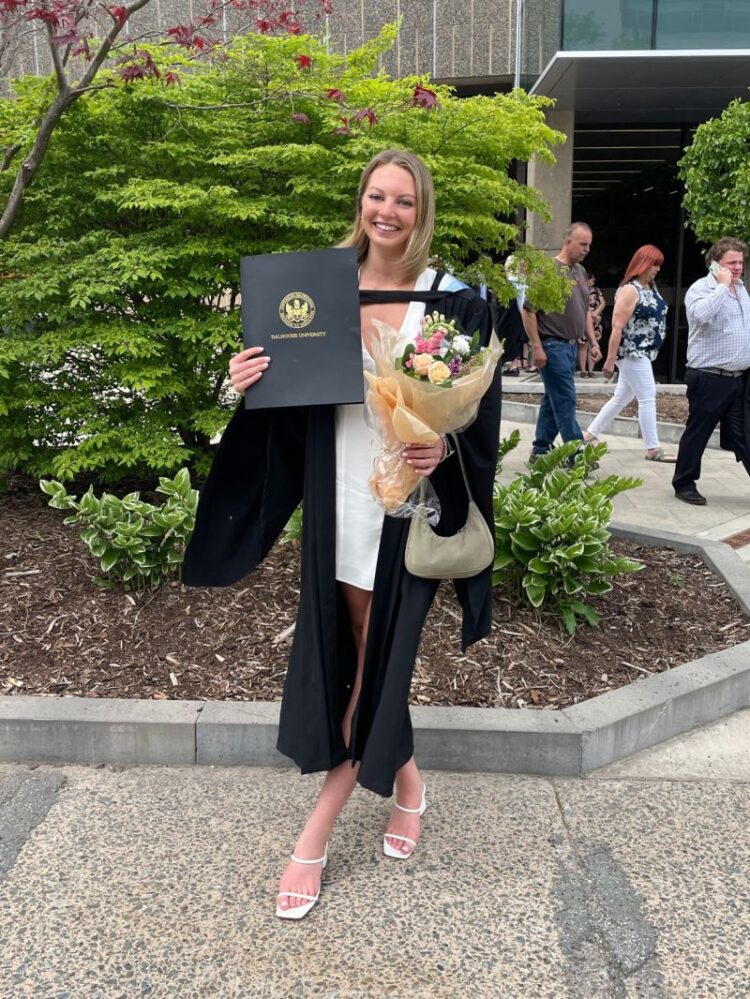 maya bojanowicz feet