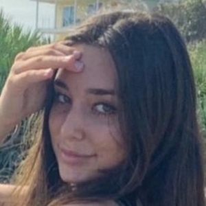 maya jakubowski feet 5