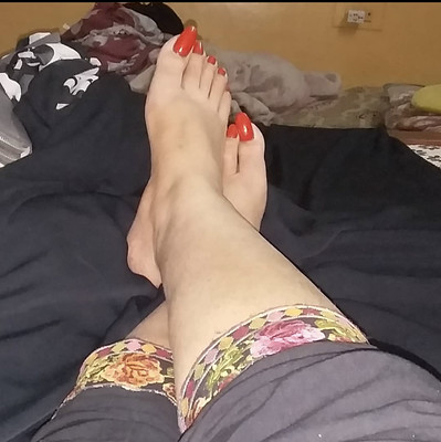 maya khan feet 2