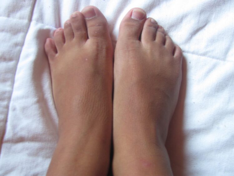 mayara magri feet 5