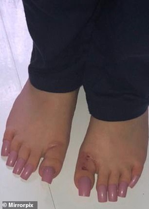 mayas nails feet 1