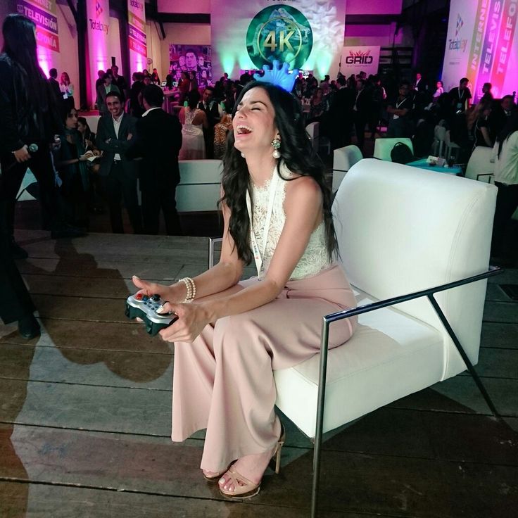 mayra alejandra feet 6