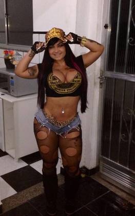 maysa abusada feet 4