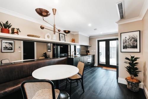 mckenna hotek feet 1