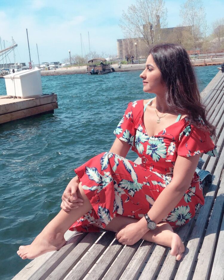 meetii kalher feet 2