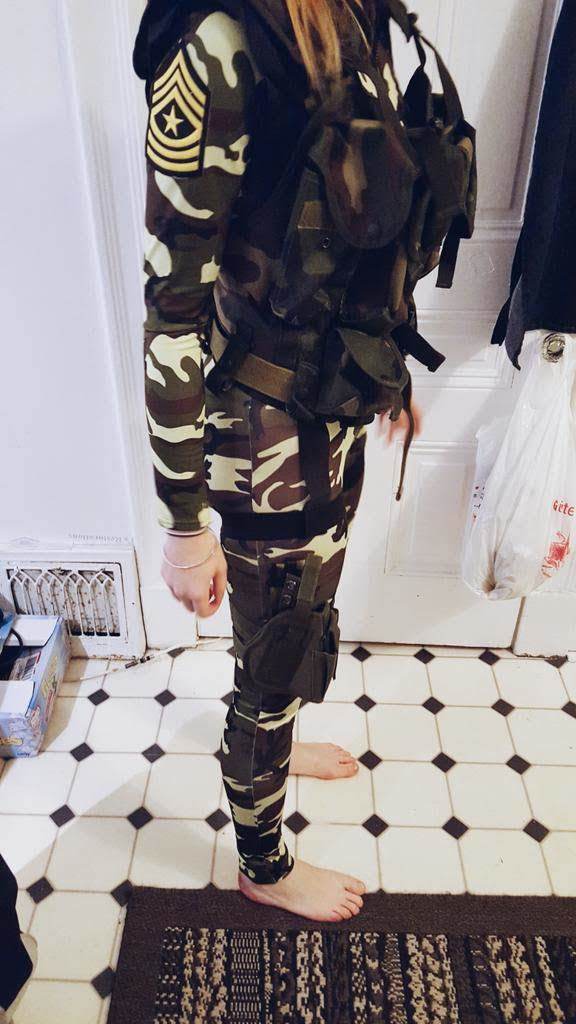 megan everett feet 3