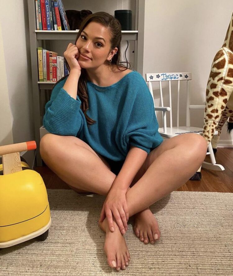 megan graham feet 6