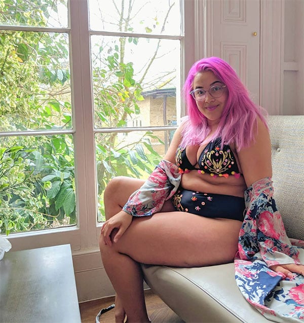 megan jayne crabbe feet 5