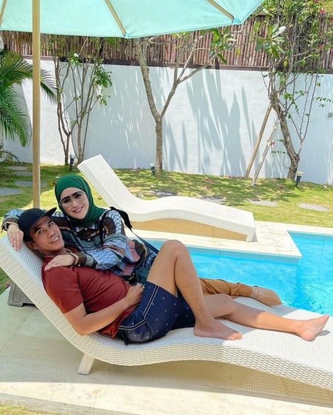 meggy wulandari feet 1