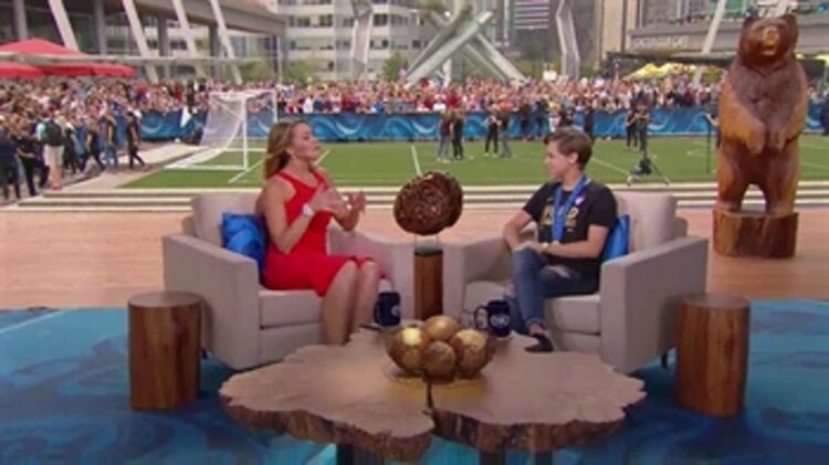 meghan klingenberg feet 5