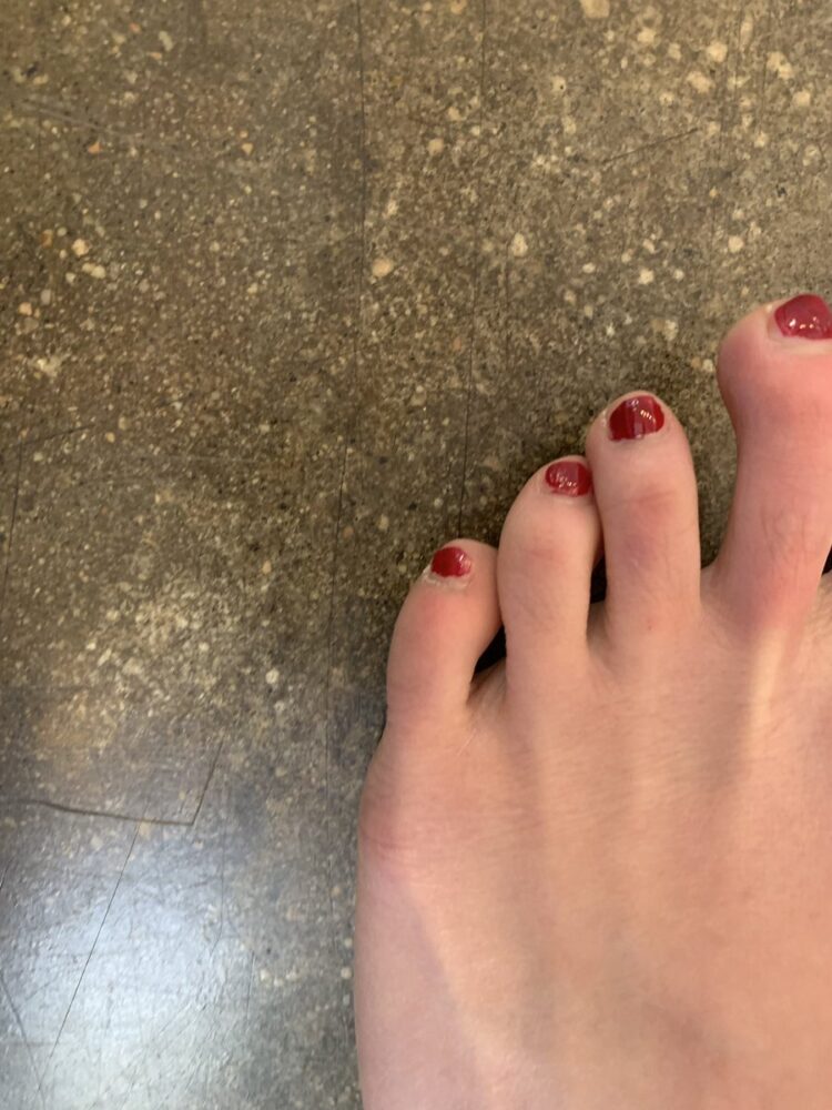 meghan rienks feet 4