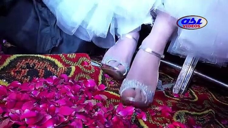 mehak malik feet 6