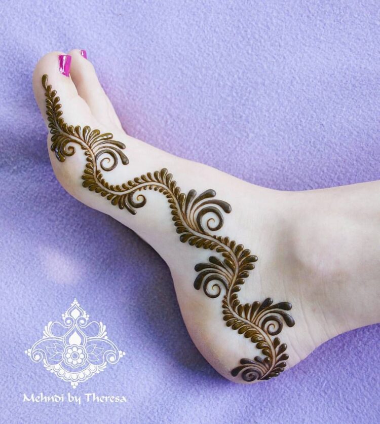 mehndi by theresa feet