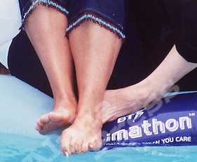 mel giedroyc feet 1