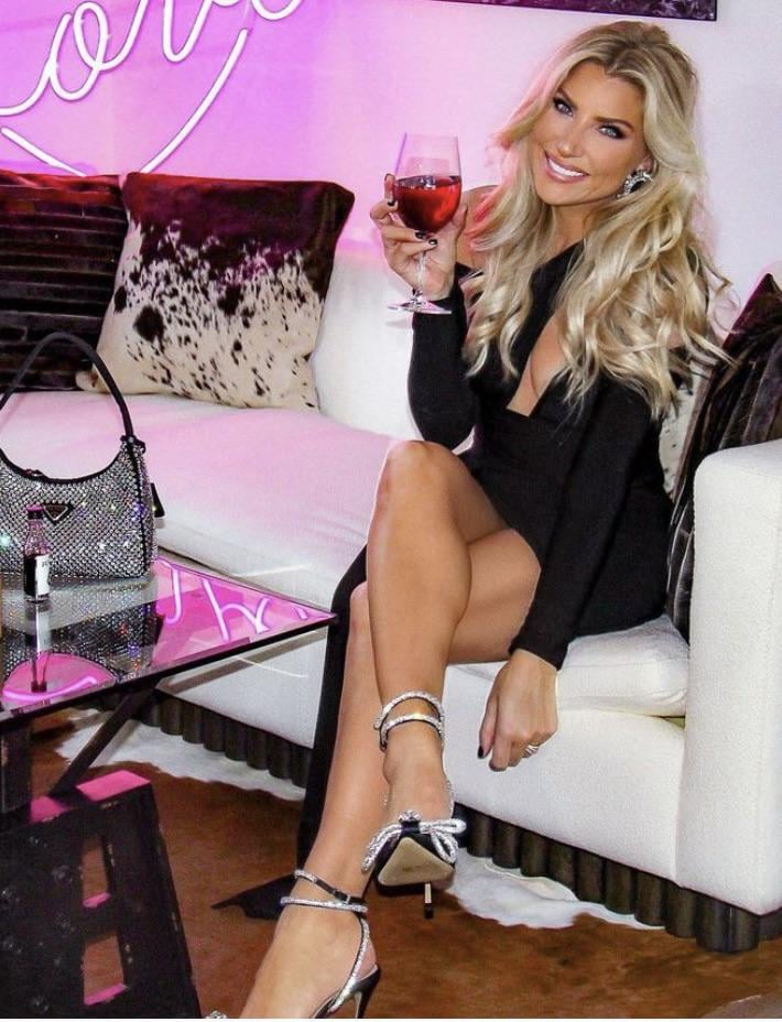 melanie collins feet 3