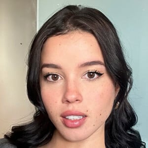 melanie dell olmo gomez feet 5