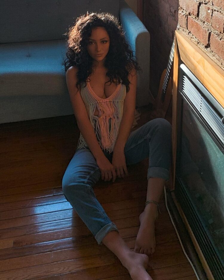 melanie iglesias feet