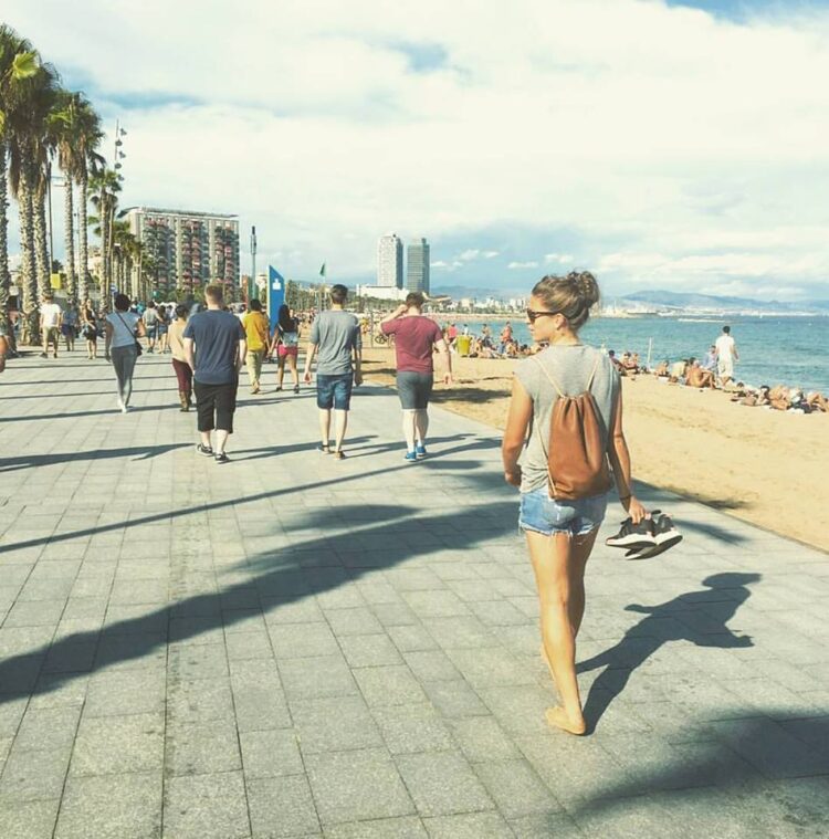 melanie leupolz feet 3