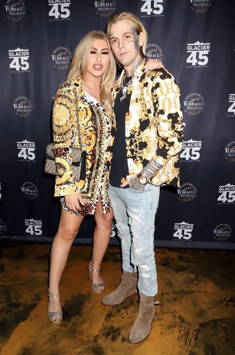 melanie martin feet 1