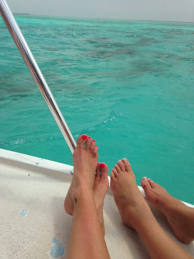 melanie mitro feet 3