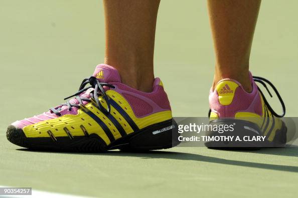 melanie oudin feet 5