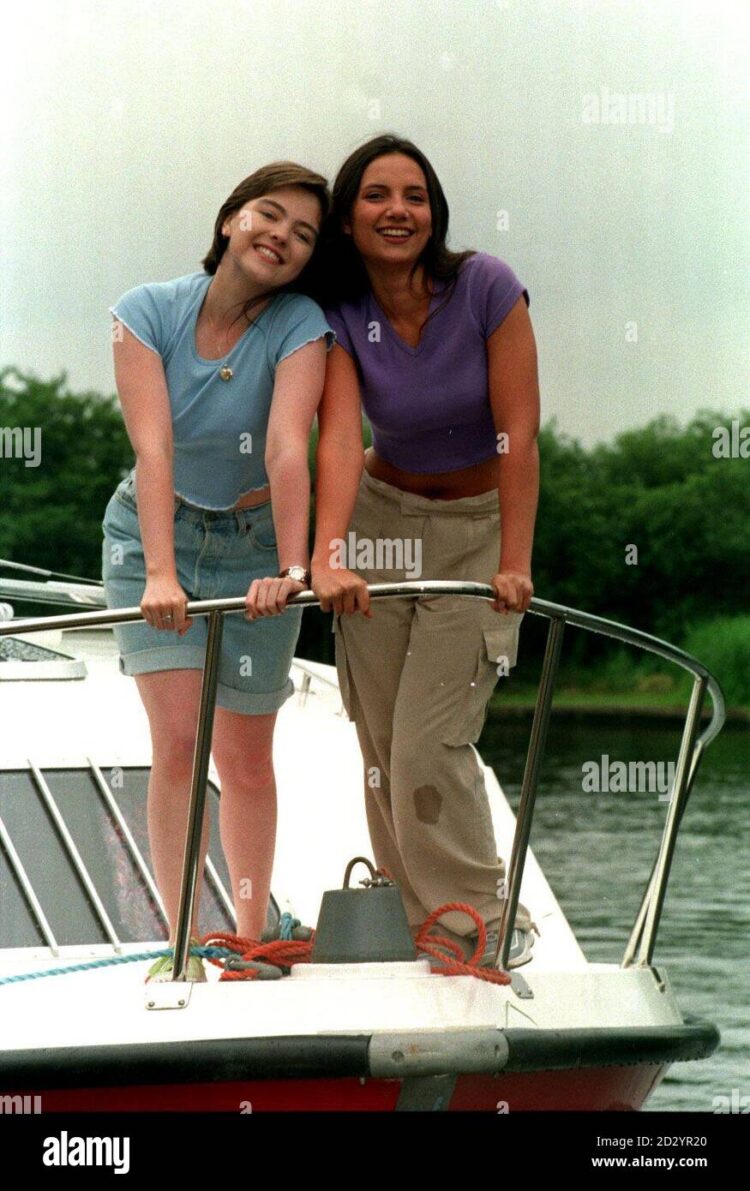 melanie pullen feet 2