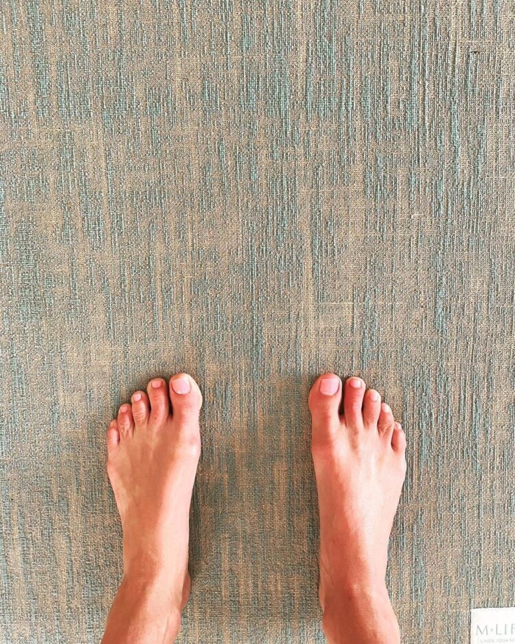 melanie sykes feet 6