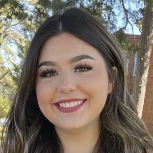 meleni luviano feet 3