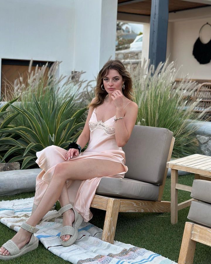 melis kaygilaroglu feet