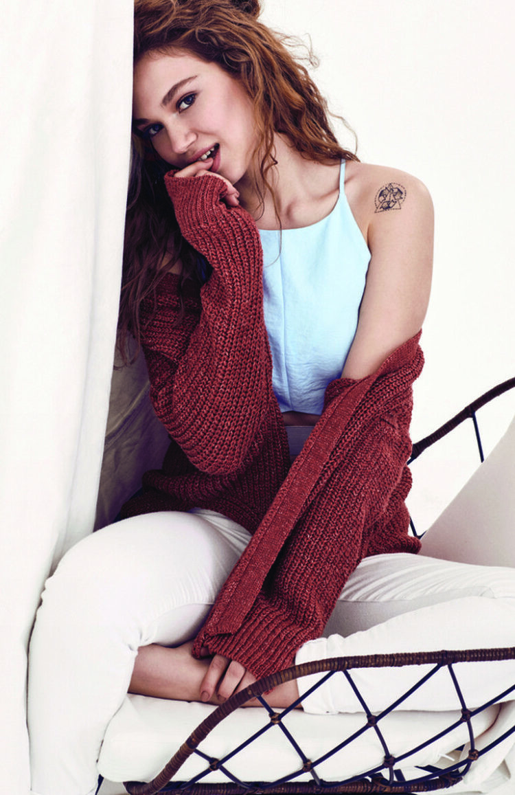 melisa senolsun feet 6