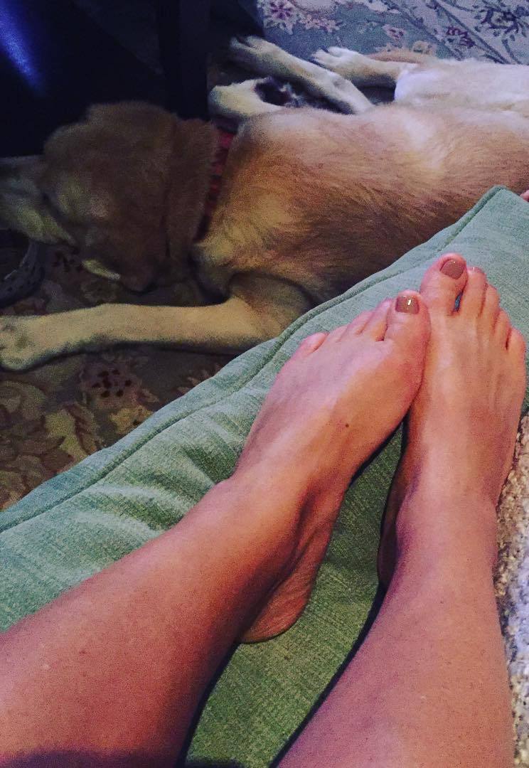 melissa darabian feet