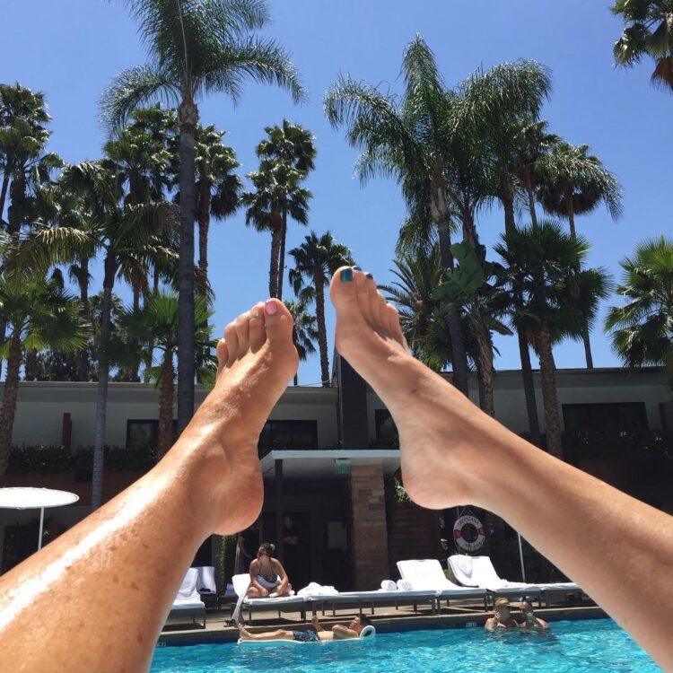 melissa hunter feet 3