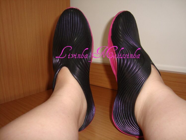 melissa karim feet 5