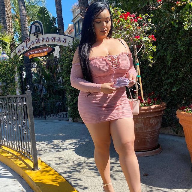 melissa olivos feet 1