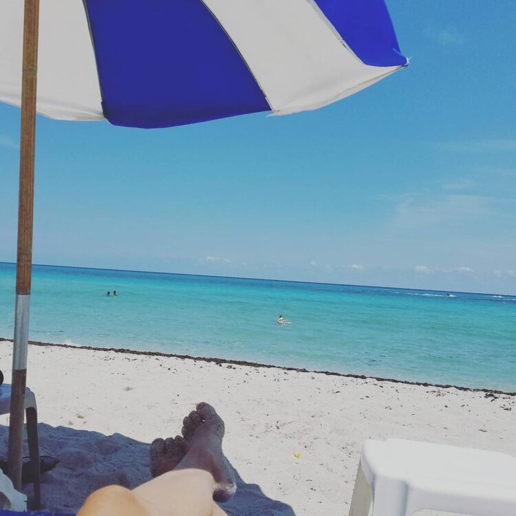 melissa pastrana feet 3